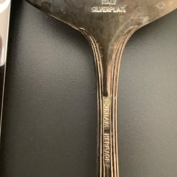 Gorham Heritage Cake Knife and Server. - Picture 4 of 5